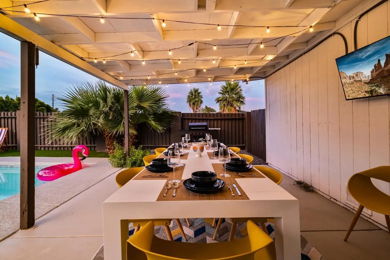 Gorgeous 4-Bed Home With Golf, Pool, & Hot Tub! Phoenix Stati Uniti