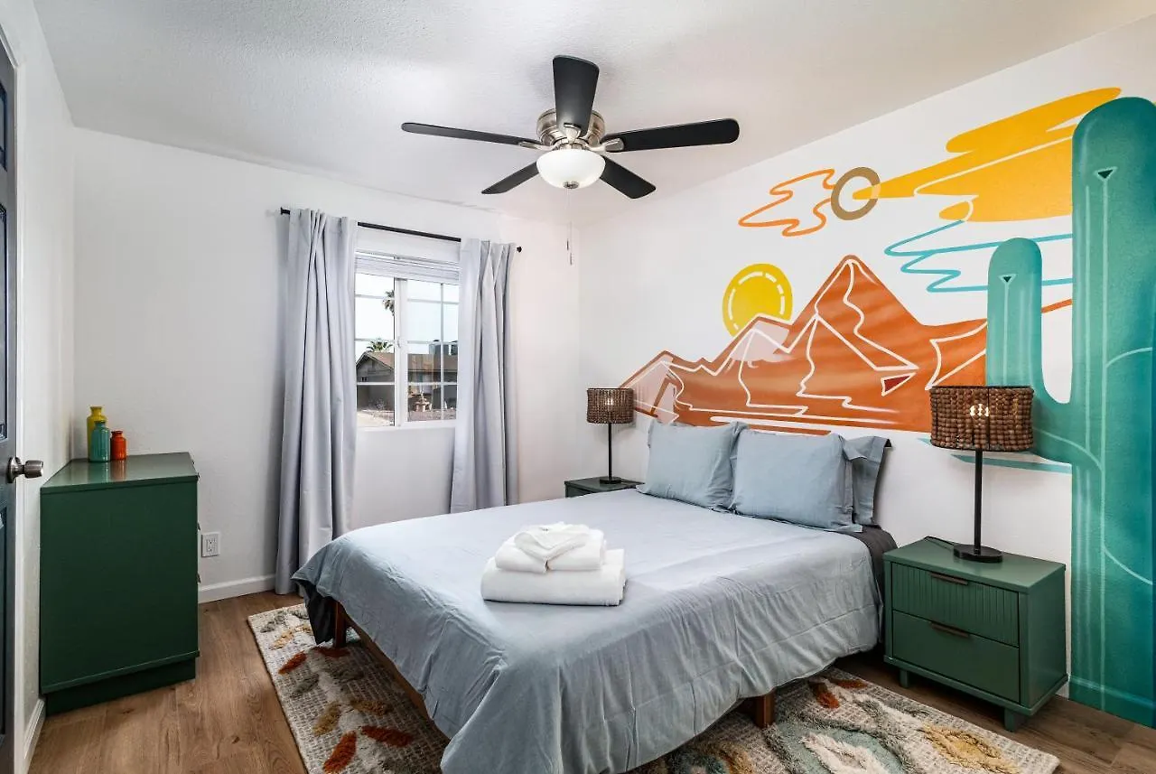 Gorgeous 4-Bed Home With Golf, Pool, & Hot Tub! Phoenix Stati Uniti